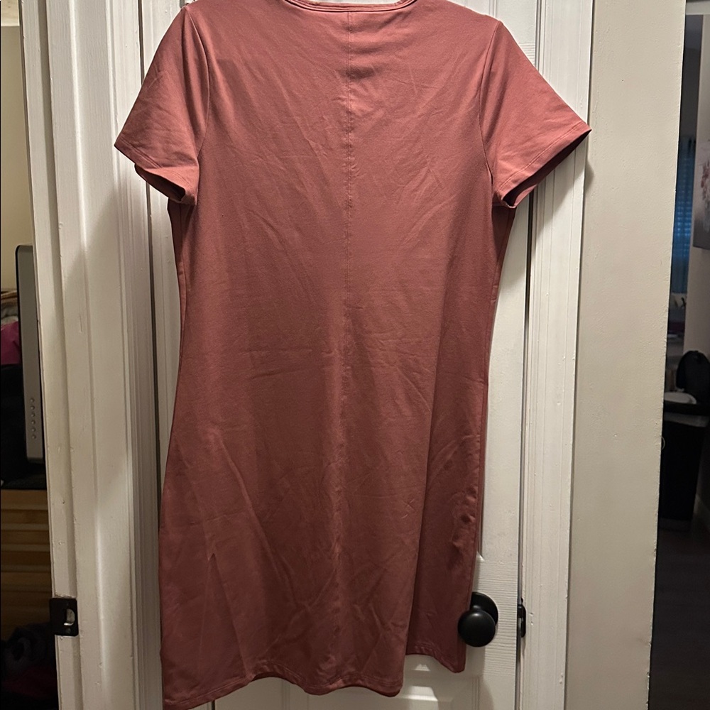 Athleta rusty rose dress. Medium, could fit large. Like new! - Picture 3 of 3